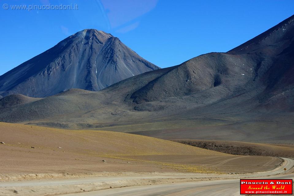 CILE - Verso il confine con la Bolivia - 7.jpg